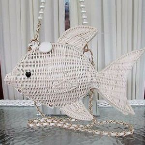 Fish purse